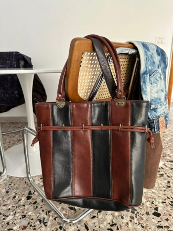 Borsa vintage a secchiello in vera pelle