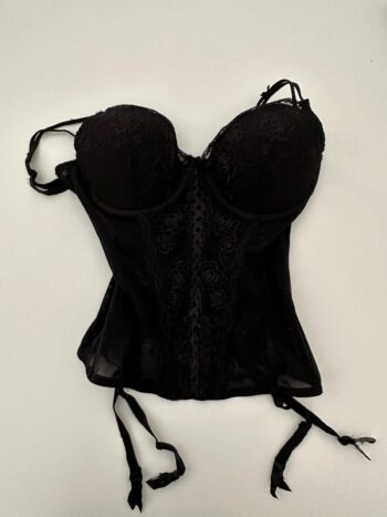Corsetto nero con pizzo brillantinato 80C
