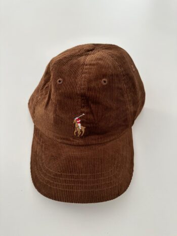 Berretto Ralph Lauren in velluto a coste marrone
